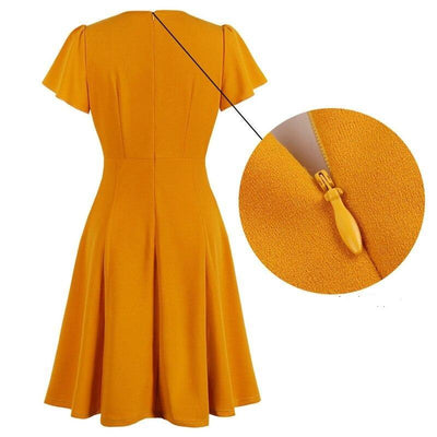 Orangefarbenes Vintage-Kleid in Übergröße