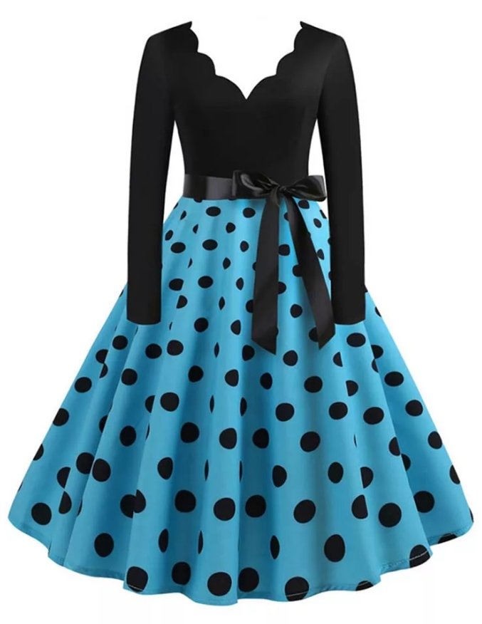 Blaues gepunktetes Rockabilly-Vintage-Kleid in Übergröße