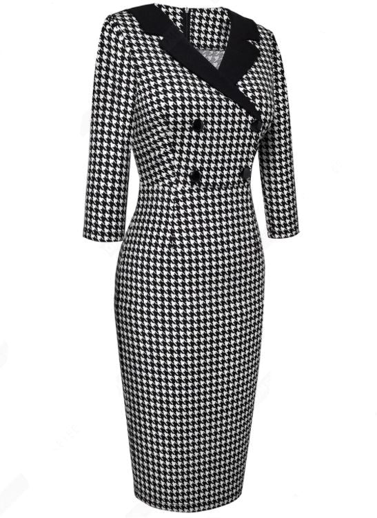 Schwarz-weißes Winter-Vintage-Kleid