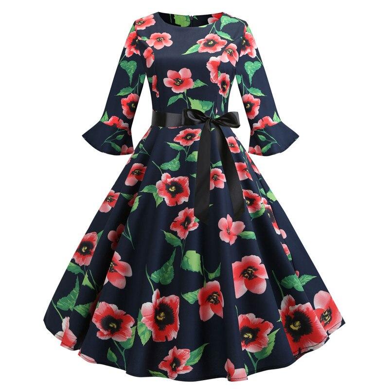 Schwarzes Mohnblumen-Winter-Vintage-Kleid