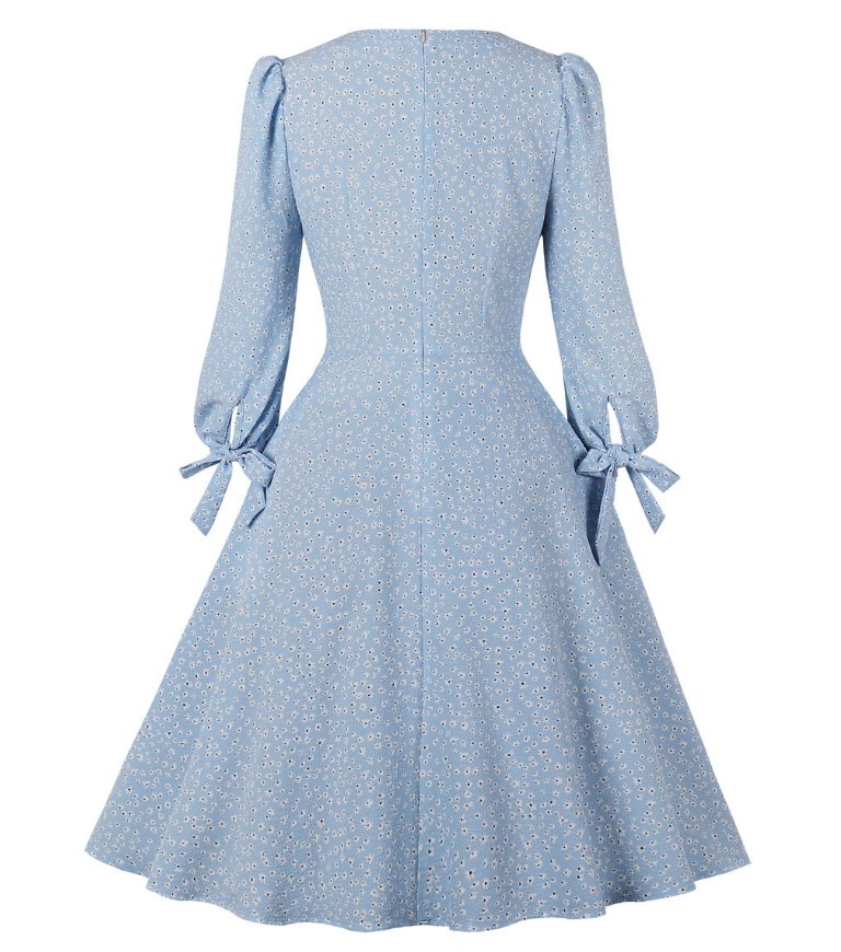 Langes Vintage-Kleid im Boho-Stil mit Blumenmuster