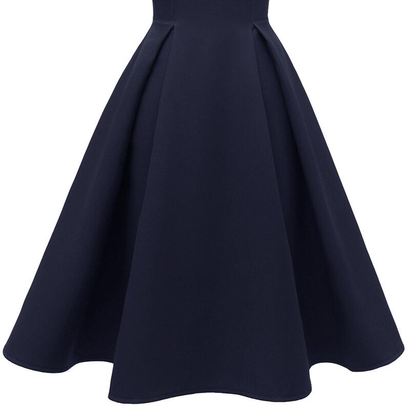 Marineblaues Vintage-Kleid mit Rüschenkragen