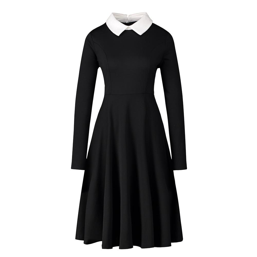 Schwarzes Vintage-Kleid mit weißem Kragen