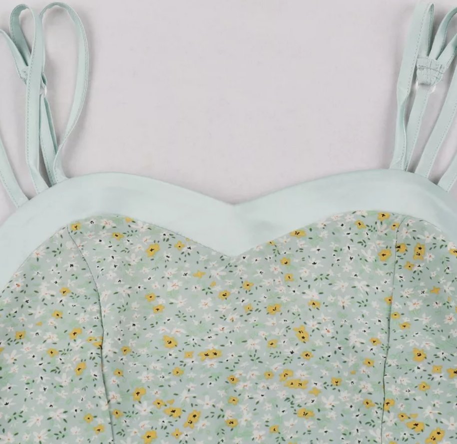 Vintage-Pin-Up-Kleid mit Blumendruck