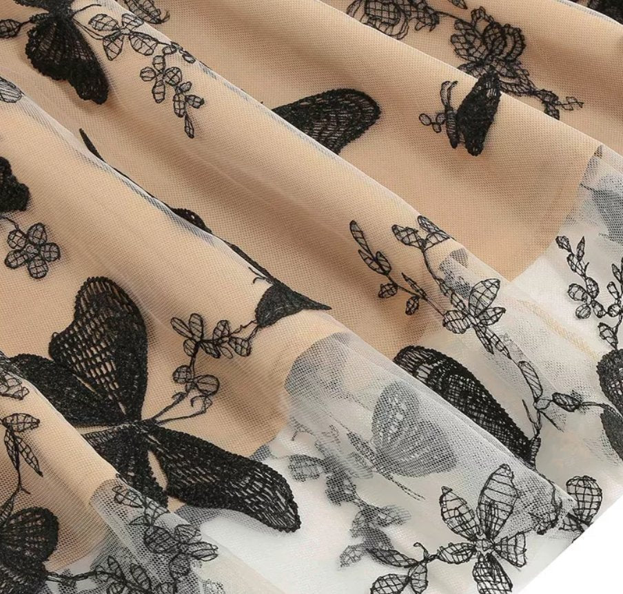 Schmetterlings-Pin-Up-Vintage-Kleid