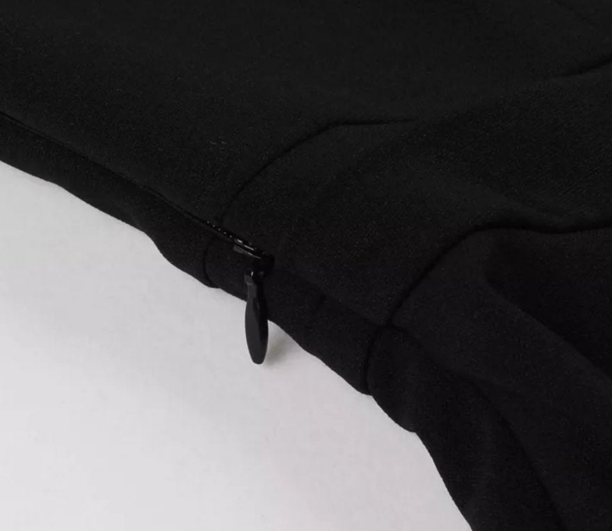 Vintage-Kleid mit Pin-Up-Schmetterlingen