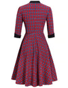 Rot kariertes Vintage-Kleid