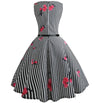 Schwarz-weiß gestreiftes Vintage-Kleid