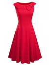 Rotes Vintage-Kleid mit Umlegekragen