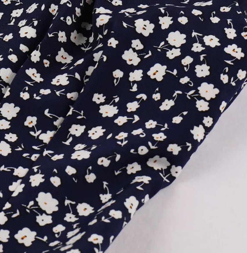 Marineblaues, hoch tailliertes Vintage-Kleid