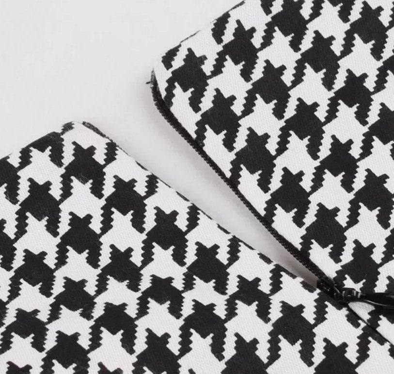 Vintage schwarz-weißes Gingham-Kleid