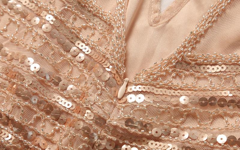 Langes rosa Vintage-Kleid aus den 1920er Jahren