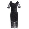 Schwarzes Spitzenkleid im Stil der 20er Jahre