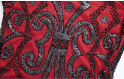 Rotes Spitzenkleid aus den 1920er Jahren
