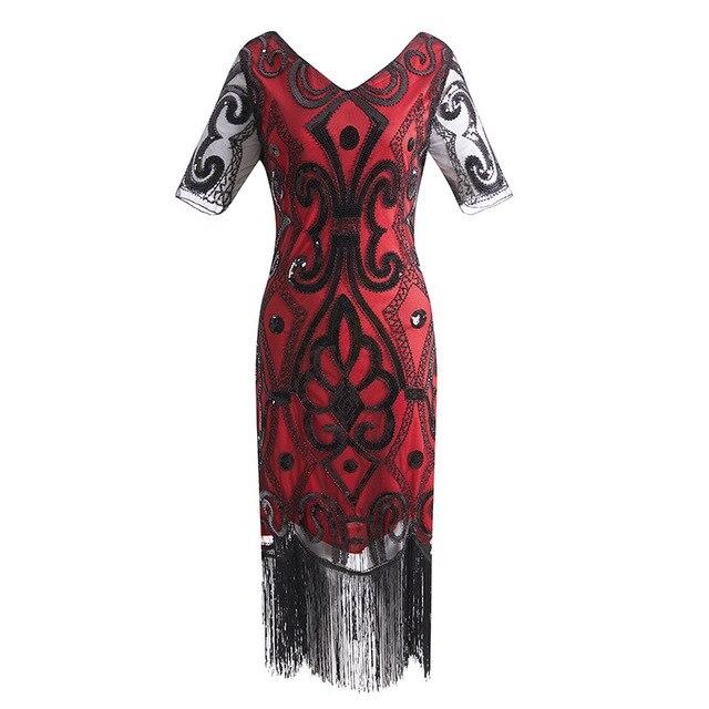 Rotes Spitzenkleid aus den 1920er Jahren