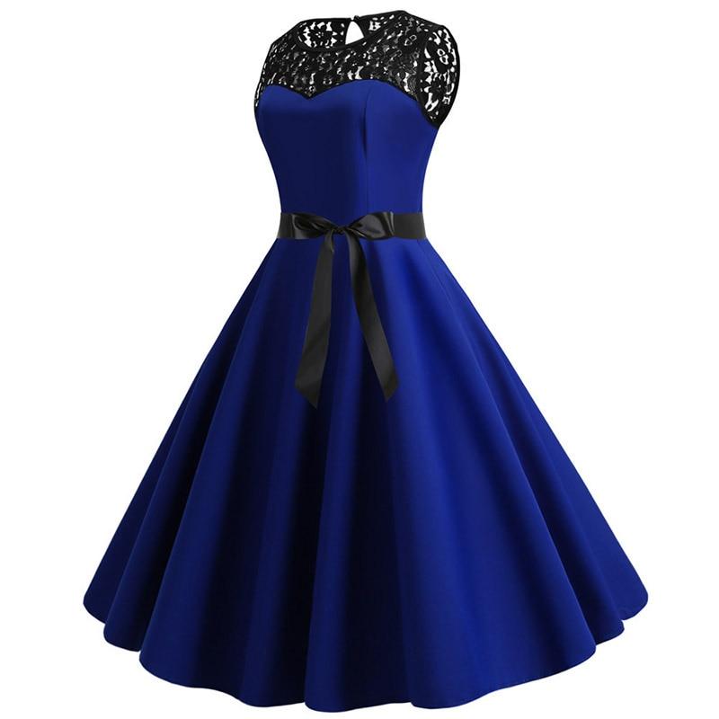 Blaues Vintage-Spitzenkleid