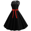 Vintage-Kleid aus schwarzer Spitze