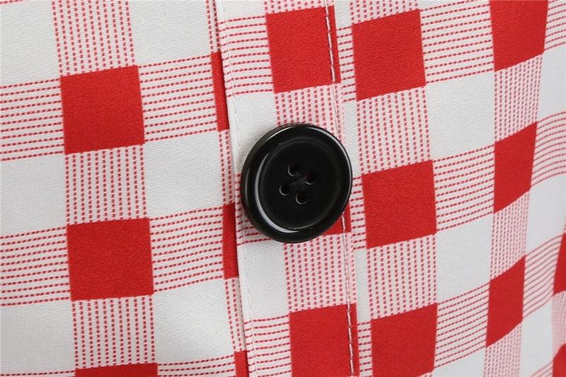 Rotes und weißes Vintage-Kleid